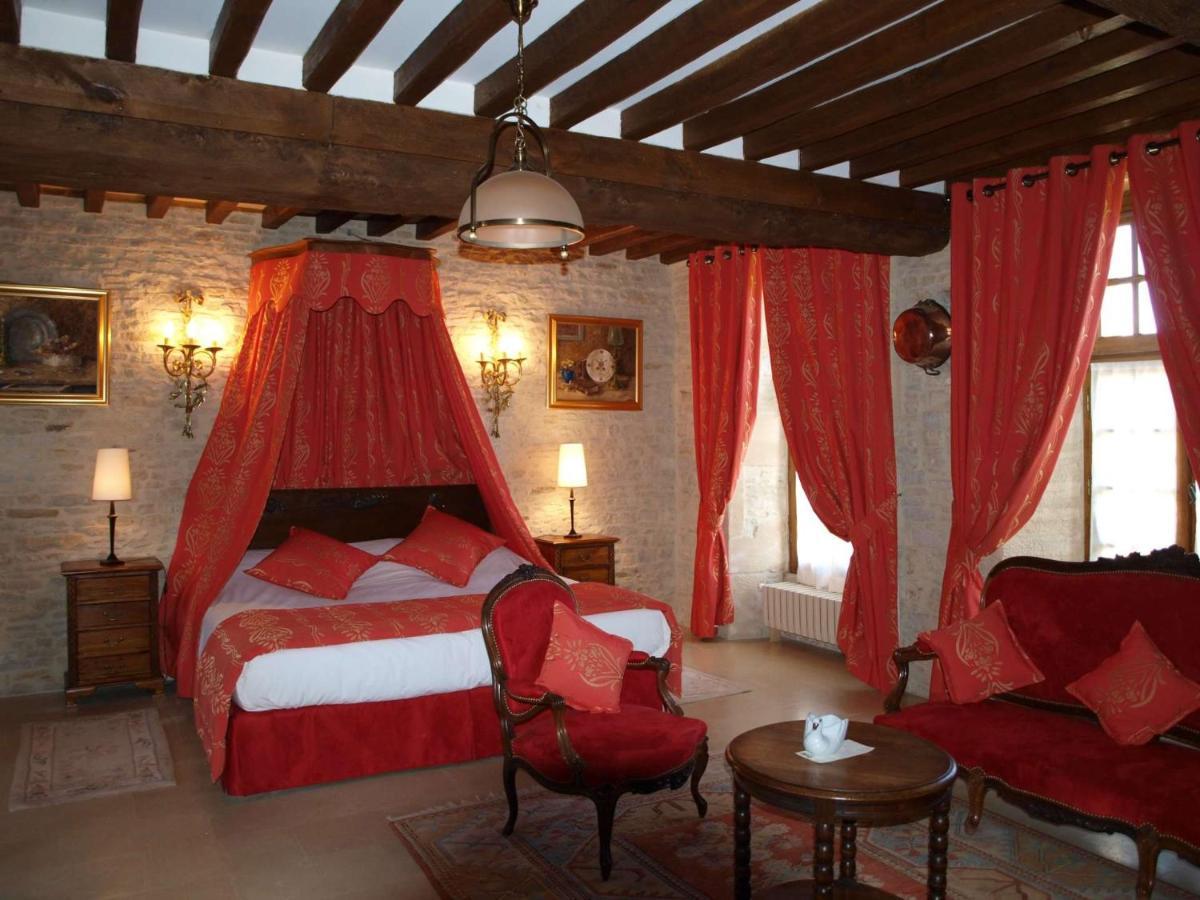 Hotel Le Manoir De Mathan Crepon A La Campagne 5 Mn D'Arromanches Et 10 Mn De Bayeux Luaran gambar