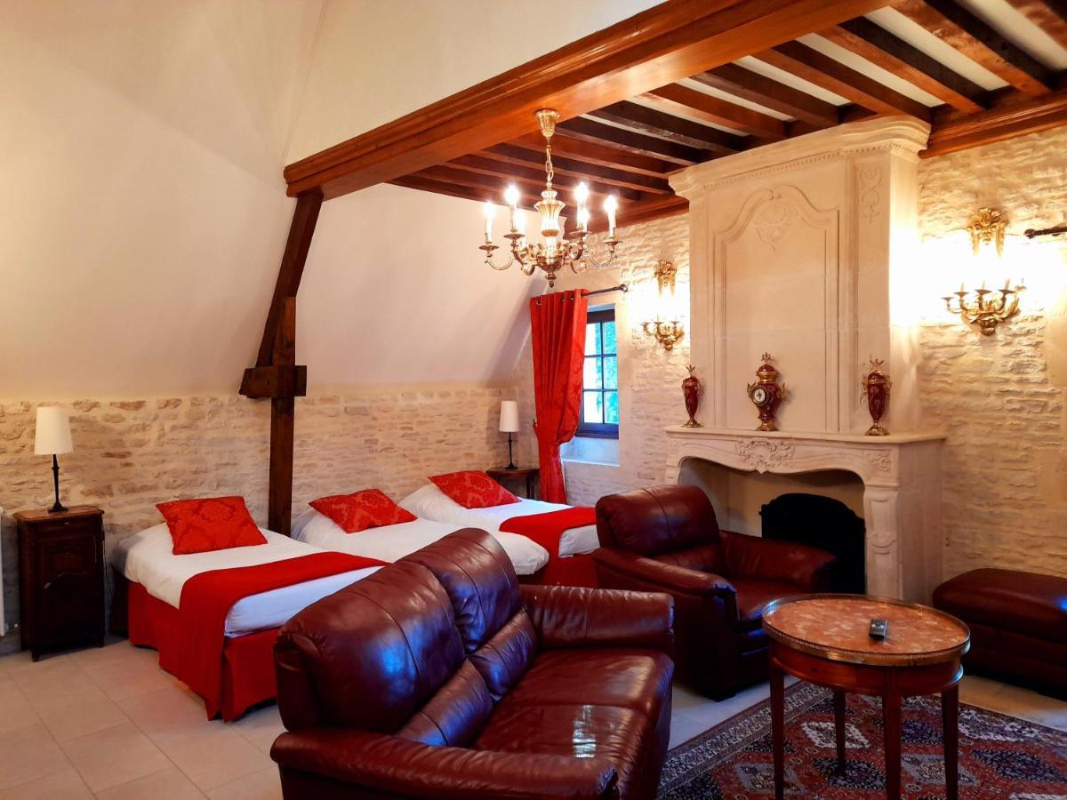 Hotel Le Manoir De Mathan Crepon A La Campagne 5 Mn D'Arromanches Et 10 Mn De Bayeux Luaran gambar
