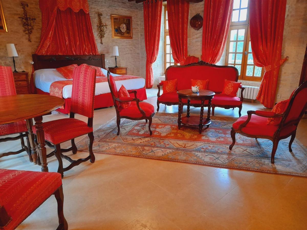 Hotel Le Manoir De Mathan Crepon A La Campagne 5 Mn D'Arromanches Et 10 Mn De Bayeux Luaran gambar
